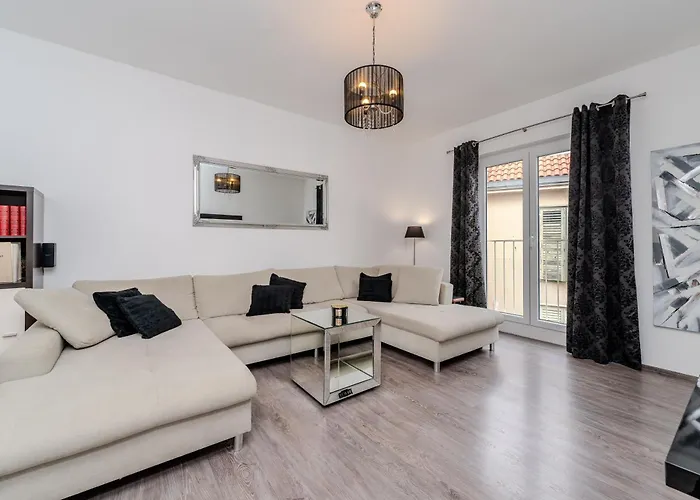 Center Verdi,big&cosy Apartment Zadar