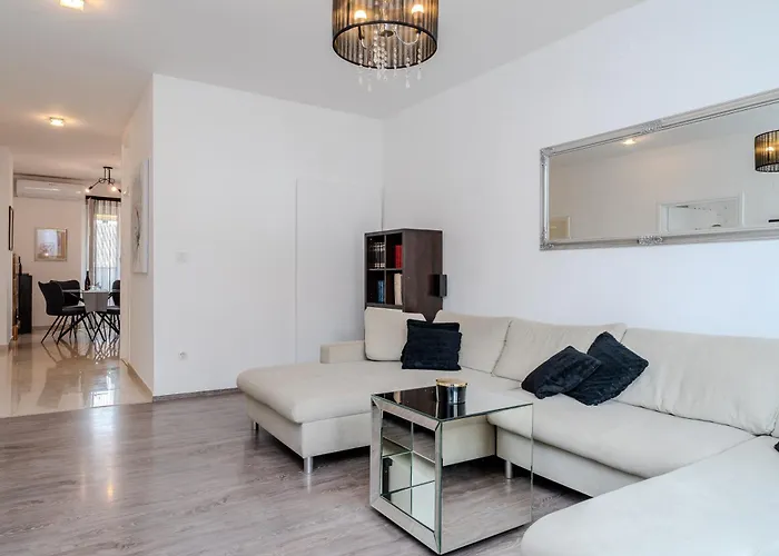 Apartment Center Verdi,big&cosy Zadar