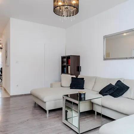 Apartment Center Verdi,big & Cosy Zadar