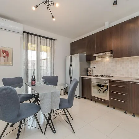 Apartment Center Verdi,big & Cosy